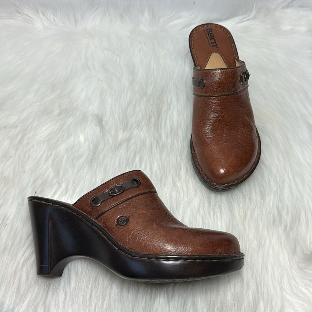 Born Brown Leather Platform Mules Clogs Sz 8
